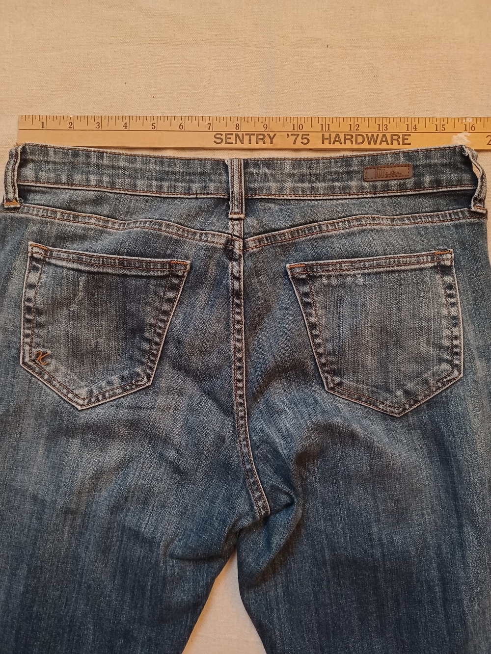 Kut from the Kloth Amy Distressed Ankle Straight Leg Jeans Women's Size 10 - Picture 8 of 10